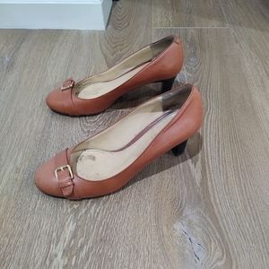 Ralph Lauren Light brown leather heels